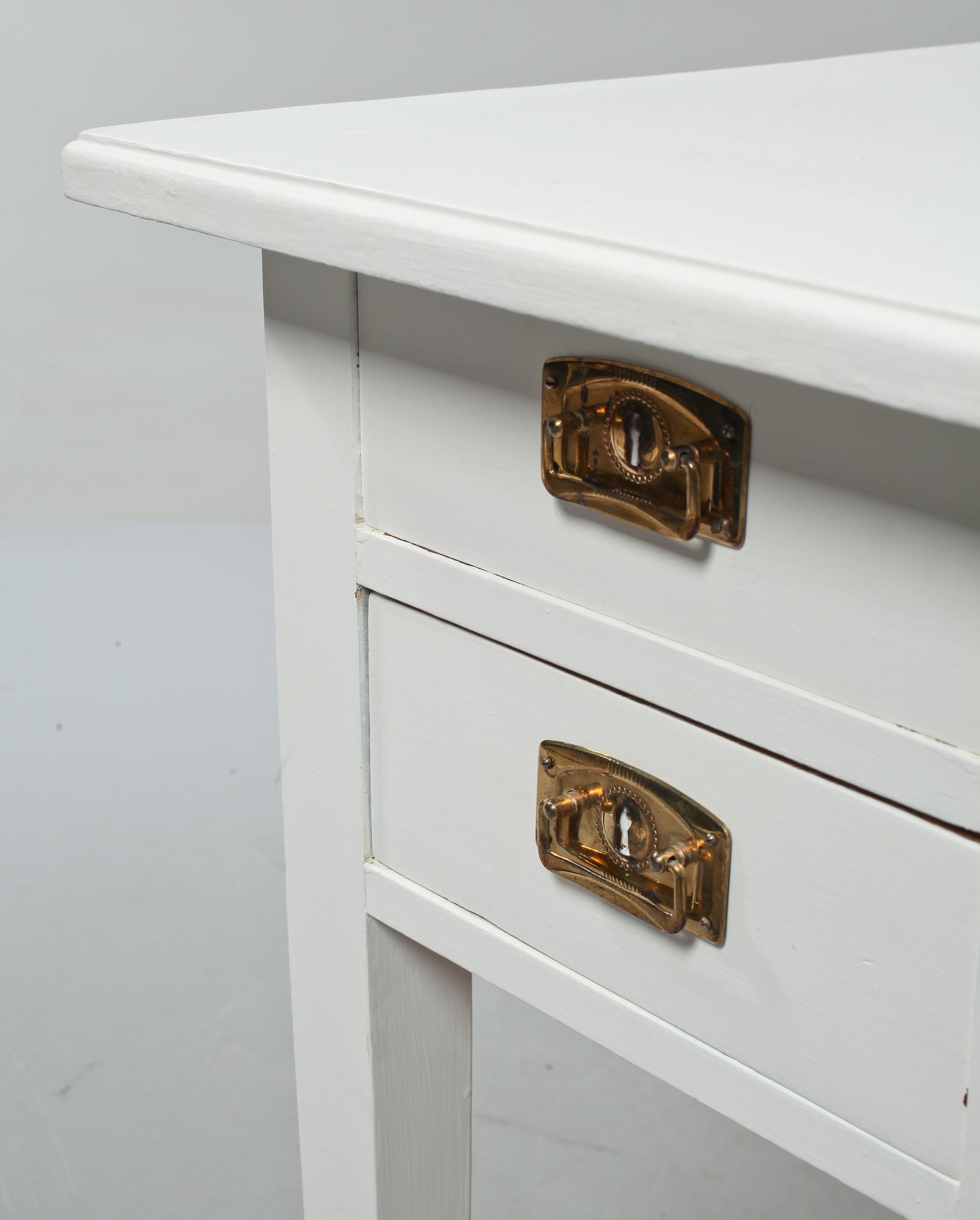 SKRIVBORD, jugend, 1900-talets första hälft.