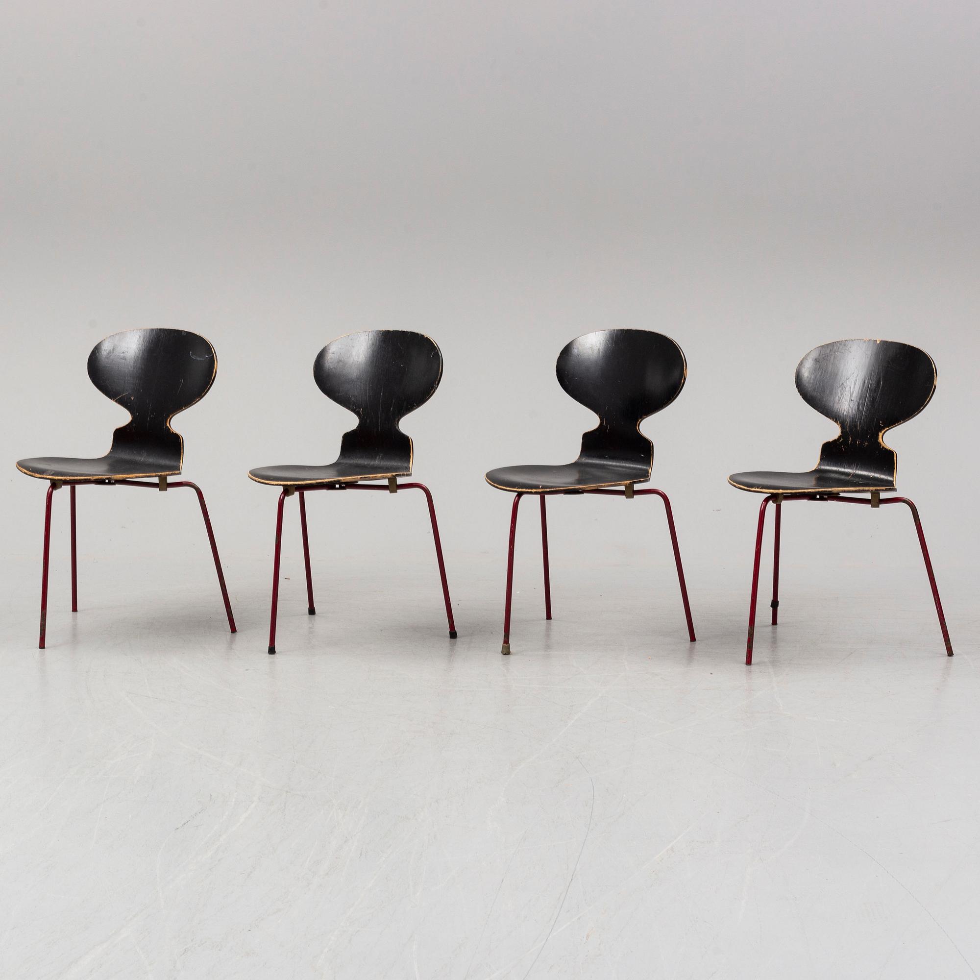 ARNE JACOBSEN, stolar, 4 st, "Myran".