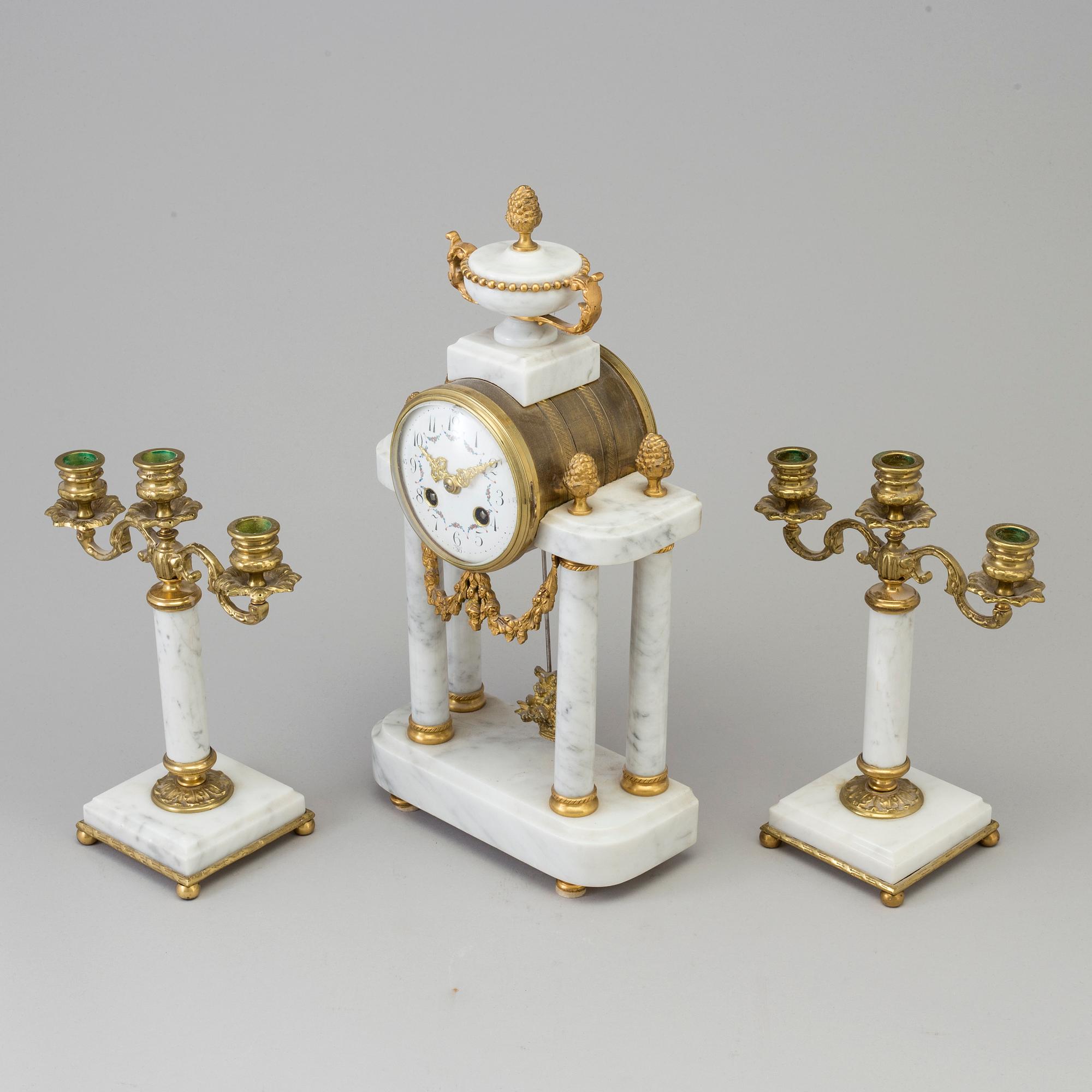 MANTLE PIECE, three parts, Louis XVI-style, France, 20th century.