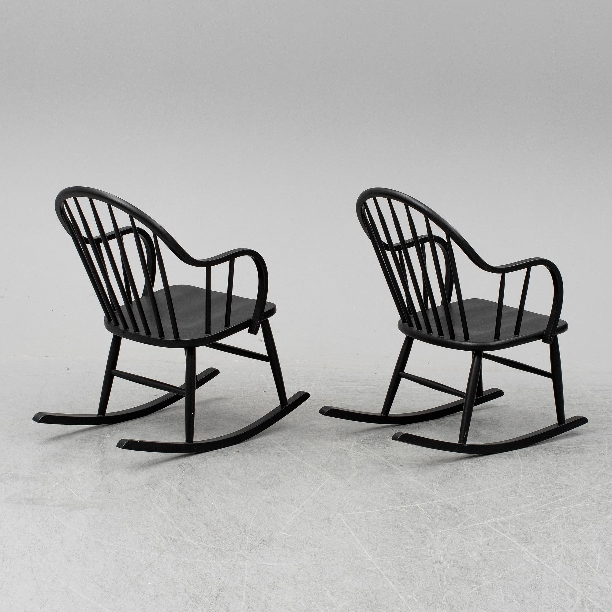A PAIR OF ROCKING CHAIRS EDSBYVERKEN, second half of the 20th century.