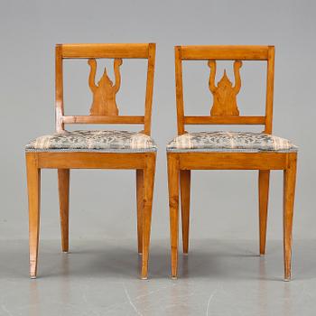 STOLAR, ett par, empirestil, 1800/1900-tal.