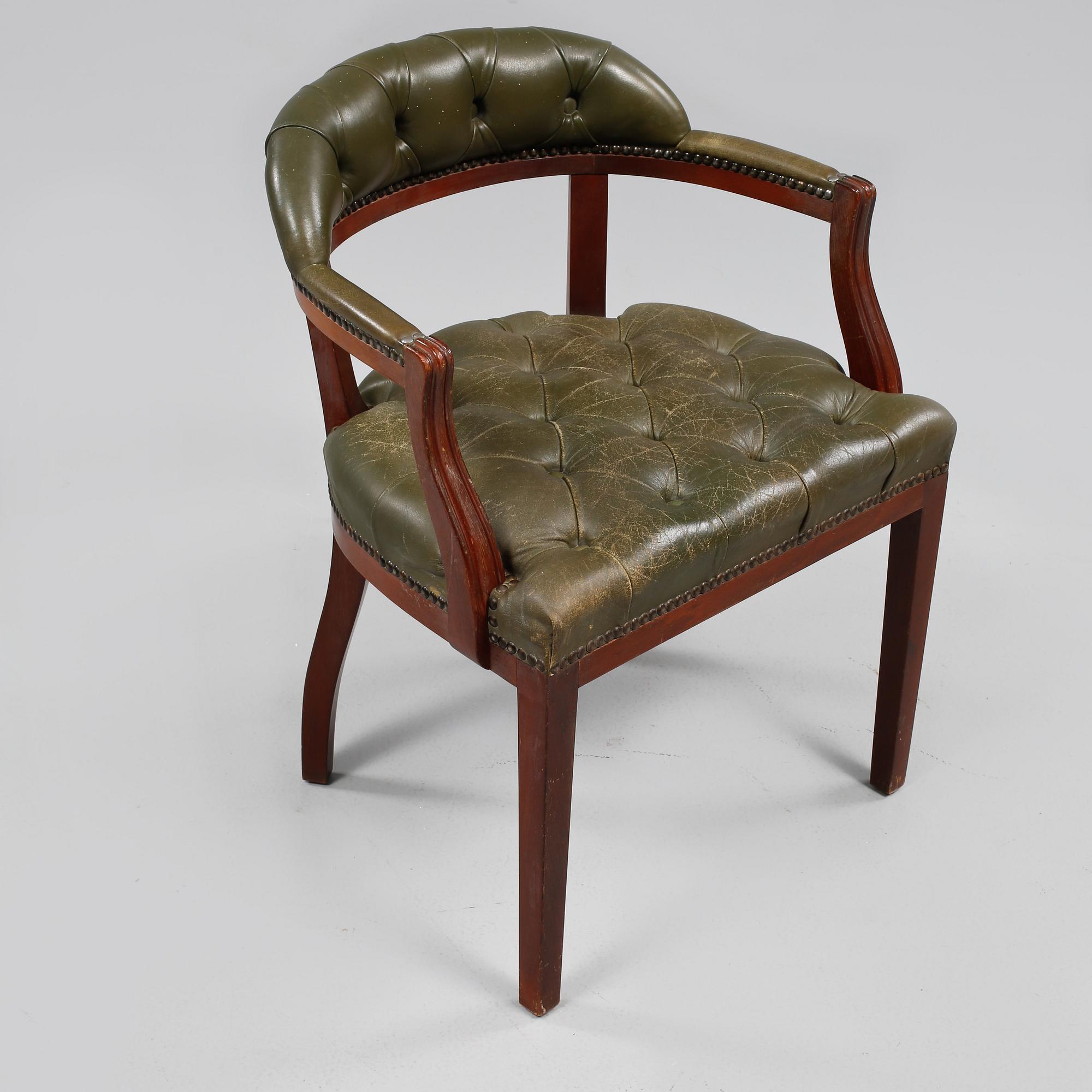 SKRIVBORDSSTOL, engelsk stil, 1900-talets andra hälft.