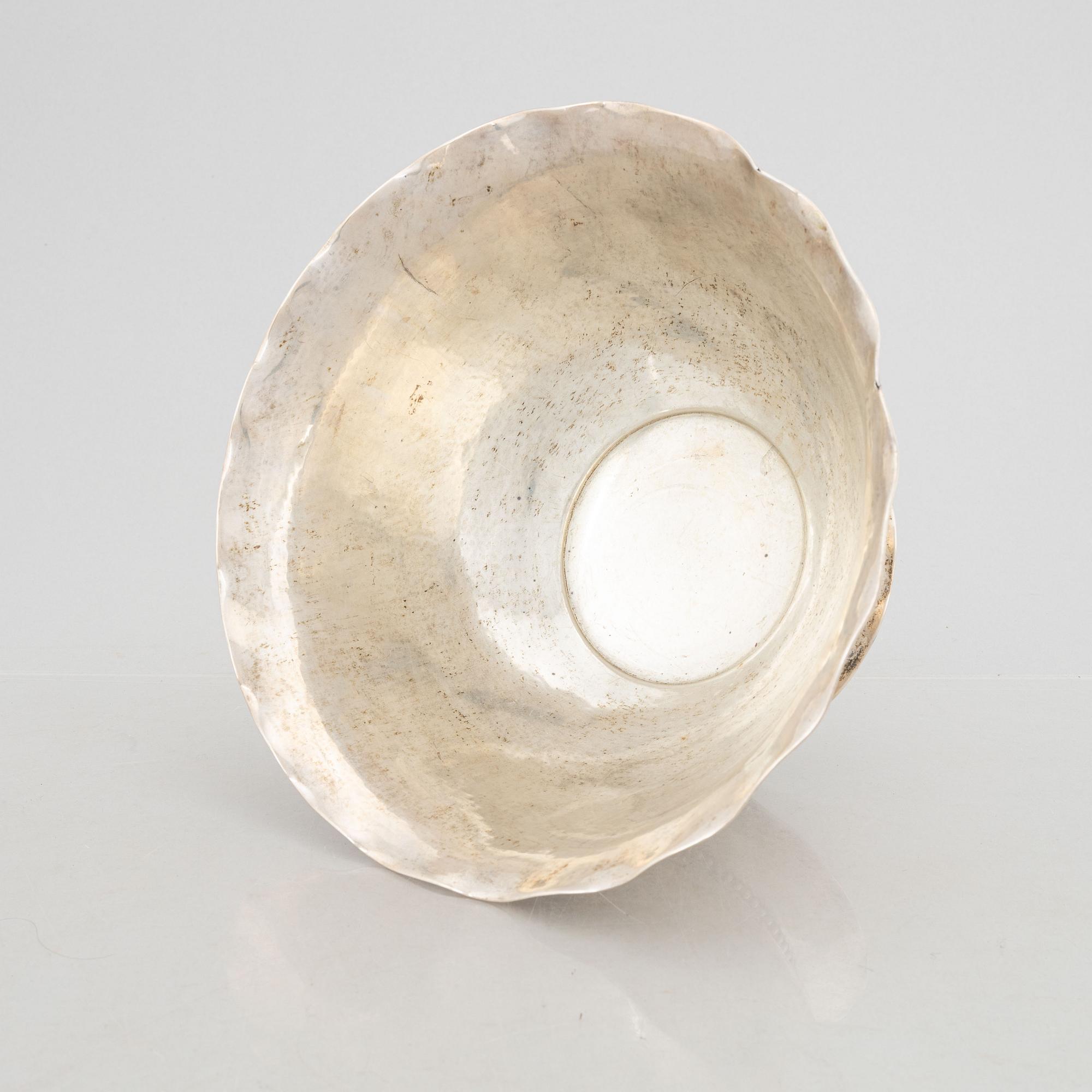 Skål, silver, CG Hallberg, Stockholm 1932.