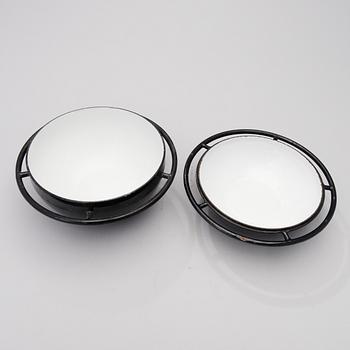 A 1960´S ENAMELED CAST IRON SATURNUS CASSEROLE BY ROSENLEW.