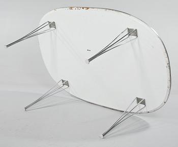 BORD, "Superellipse", Bruno Mathsson och Piet Hein, Bruno Mathsson International, 1987.