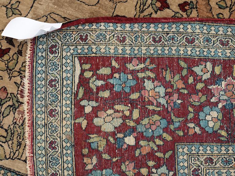 RUG, semi-antique Esfahan figural, 219 x 140,5 cm.