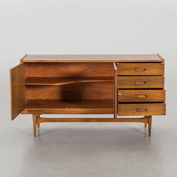 SIDEBOARD, valnöt, 1950/60-tal.