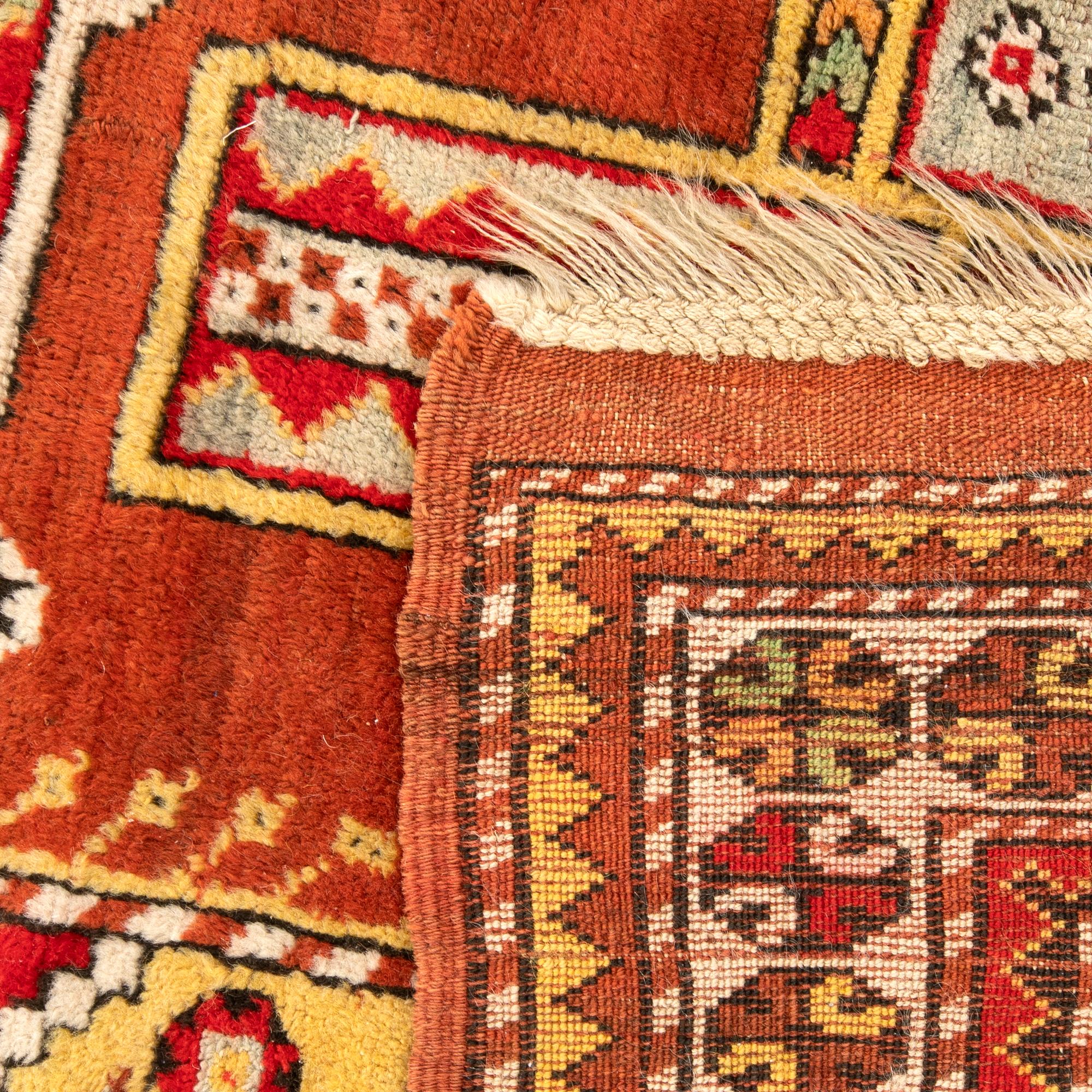 Bergama rug, second half of the 19th century, approximately 223x166 cm.