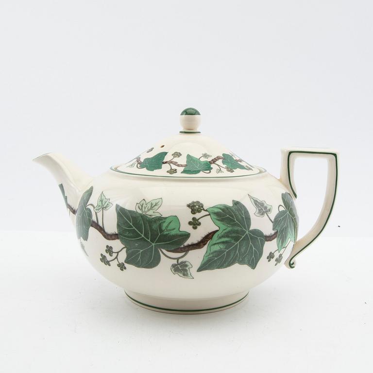 Servisdelar, 25 delar, flintgods, "Napoleon Ivy", Wedgewood.