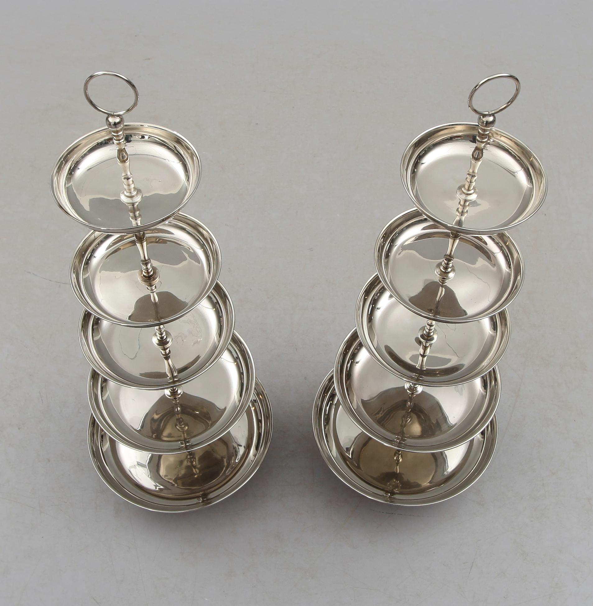 ÉTAGÈRER, 1 par, vitmetall, 1900-/2000-tal.