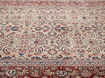 MATTO, semi-antique/Old Nain Tuteshk, part silk, ca  228 x 150 cm.