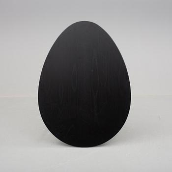 BORD, Arne Jacobsen, Fritz Hansen, 2002.