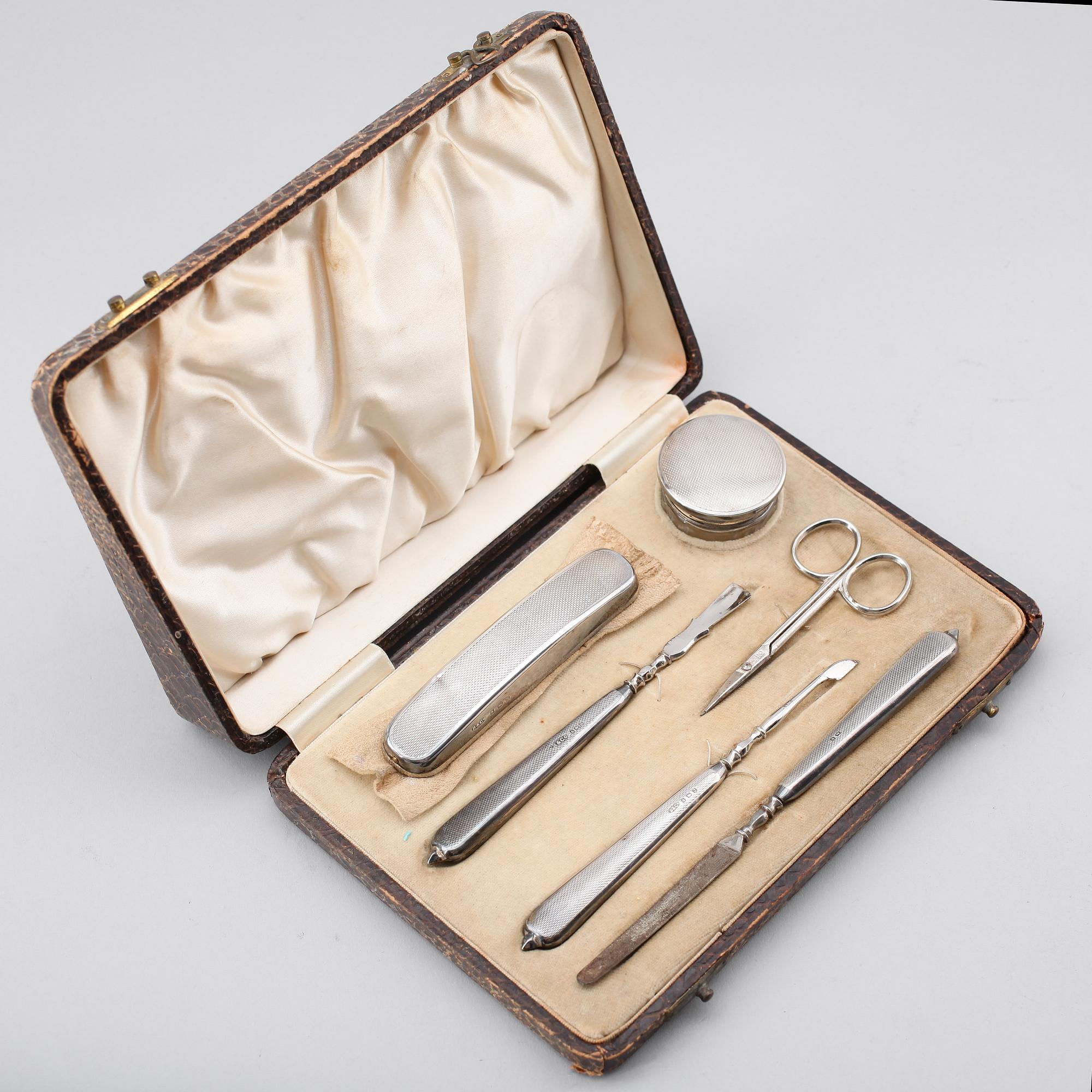 TOILETTESET, 5 delar, silver, Birmingham 1933.
