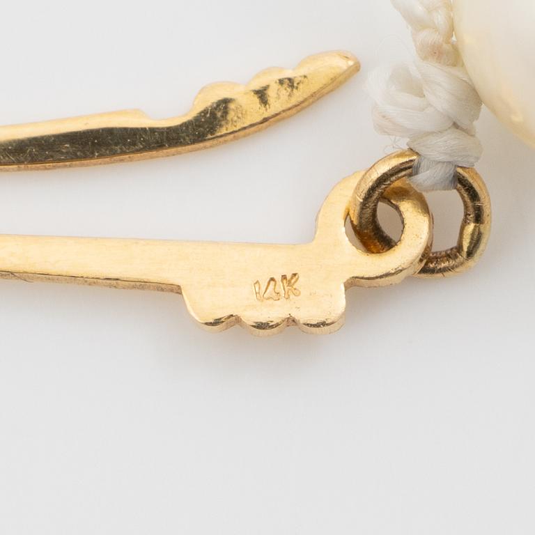 Collier, med odlade pärlor, lås 14K guld.