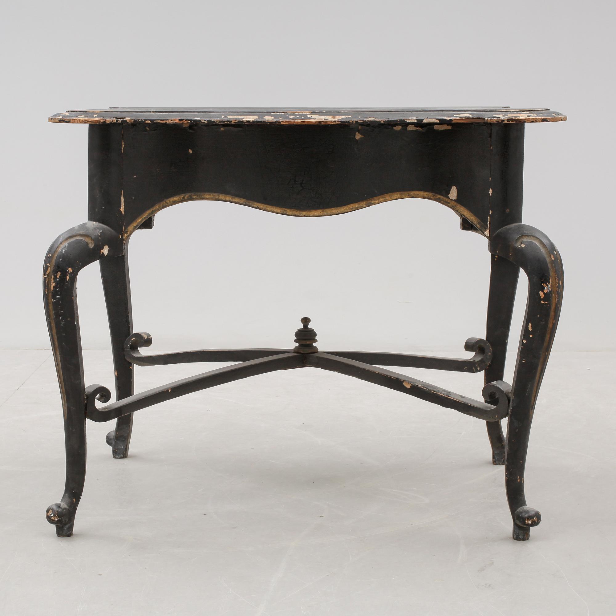 BORD, Queen Anne-stil, England. 1800-talets slut.