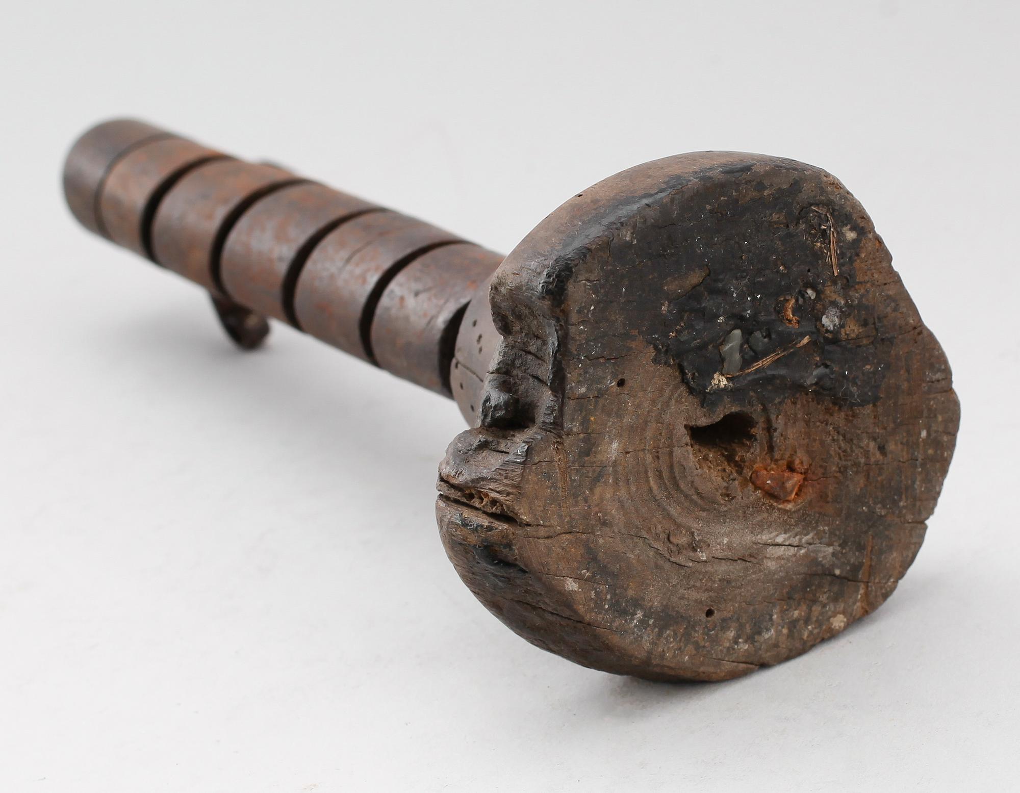 LJUSSTAKE, smide, 1700-tal.