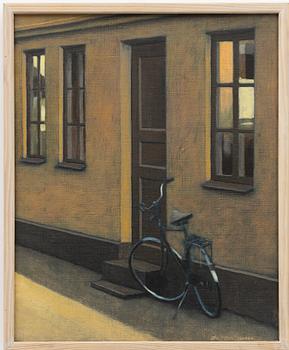 Stig Olson, Cykel mot husvägg.