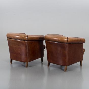 A PAIR OF ARMCHAIRS, 1900/2000.