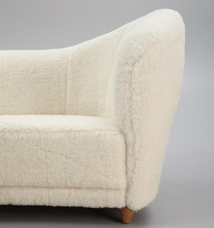A modern style sofa.