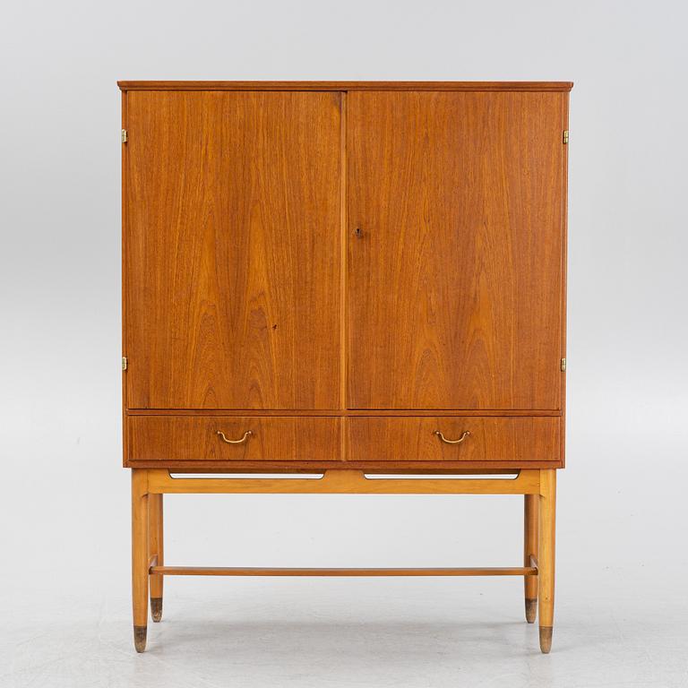 Skåp, Sverige, 1900-talets mitt.