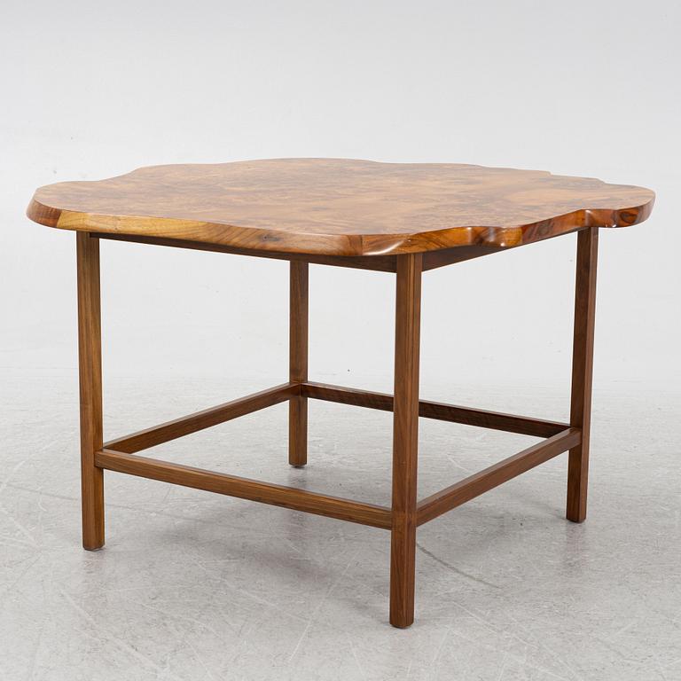 Josef Frank, soffbord, modell 1057, Firma Svenskt Tenn, efter 1985.