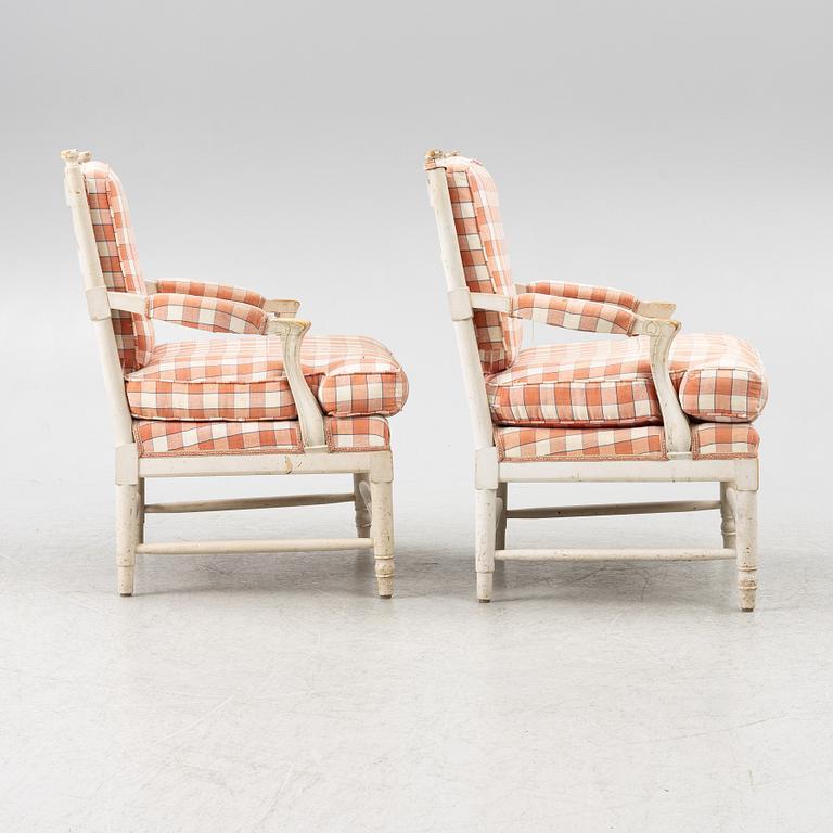 Karmstolar, ett par, gustaviansk stil, sk Gripsholmsfåtöljer. 1900-tal.
