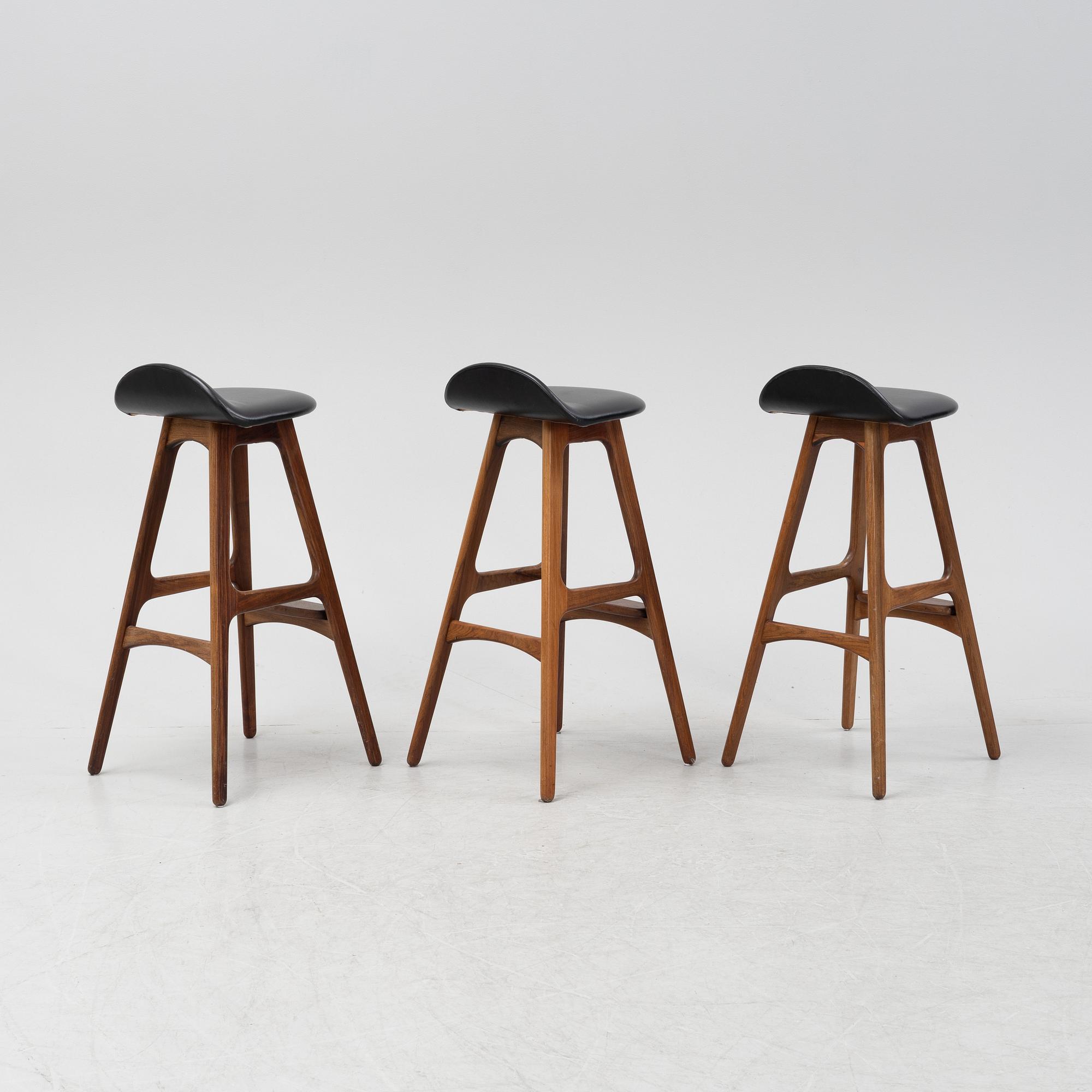 Erik Buch, three model 'OD61' rosewood bar stools from Odense Maskinsnedkeri A-S, Denmark, 1960's.