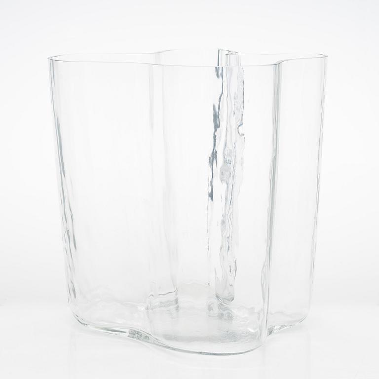 Alvar Aalto, vas, 3031, osignerad. Iittala, sannolikt 1960-tal.