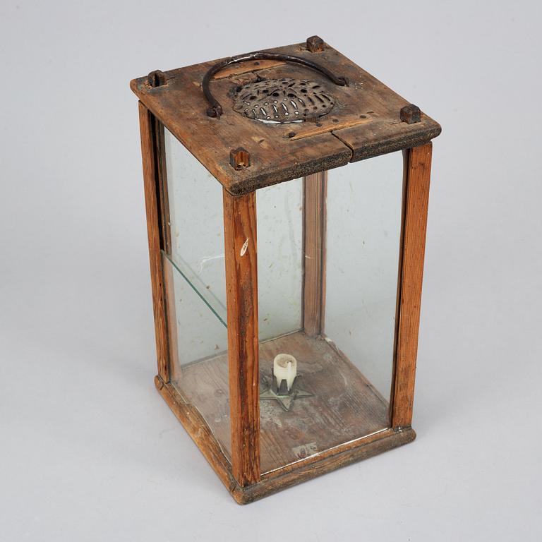 A lantern, 18th/19th century.
