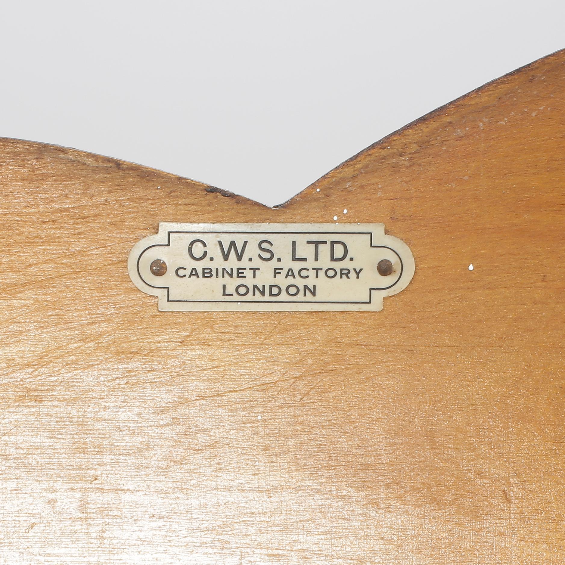 KLÄDSKÅP, C.W.S. Cabinet Factory, London, England, 1930-tal.