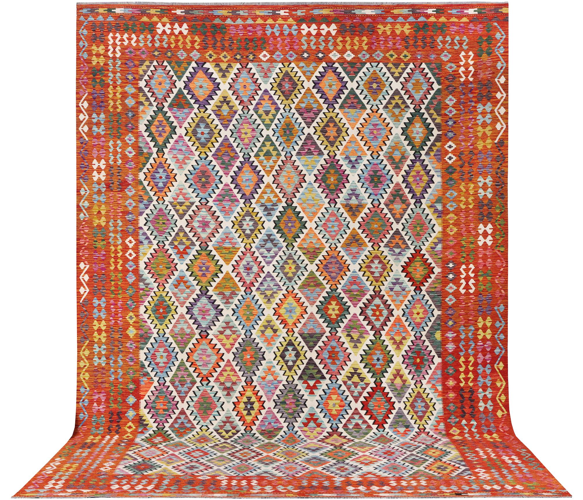 A Kilim carpet, c. 443 x 313 cm.