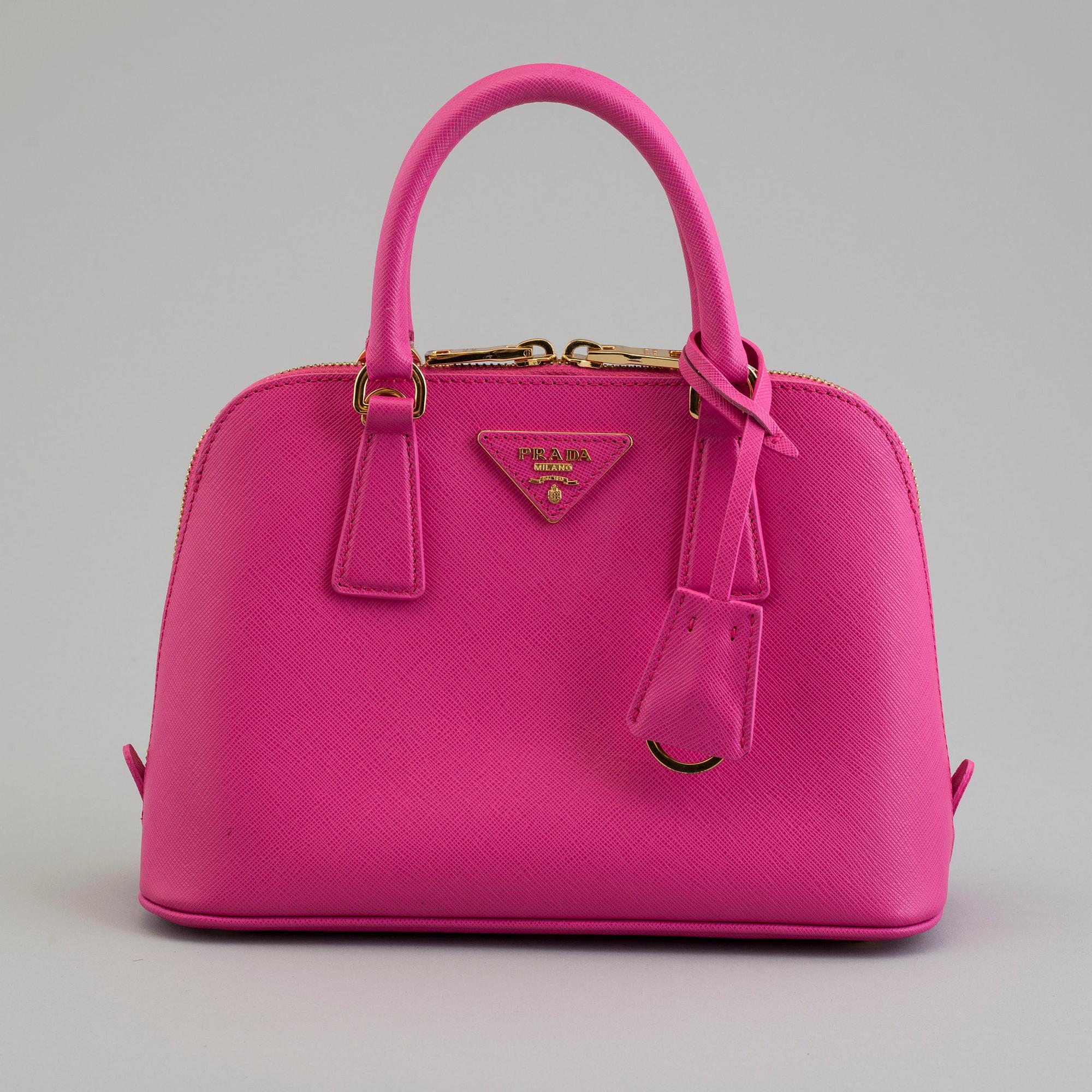 Prada mini saffiano promenade bag store