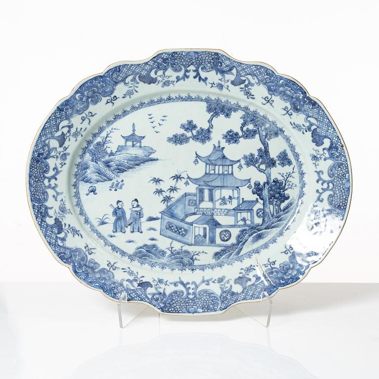 Terrinfat, kompaniporslin, Kina, Qing Dynastin, Qianlong 1736-95.