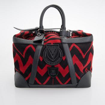 Louis Vuitton, A 'Grimaus Vail Blanket' Bag.