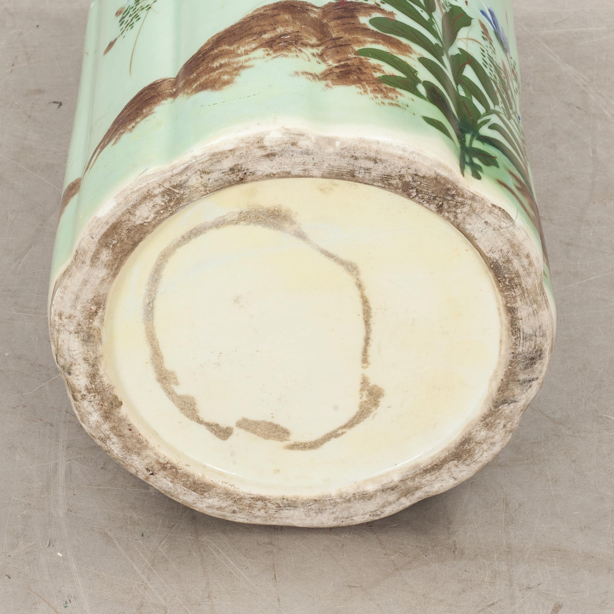 PARAPLYSTÄLL, porslin,  Celadon, Kina, 1900-talets början.