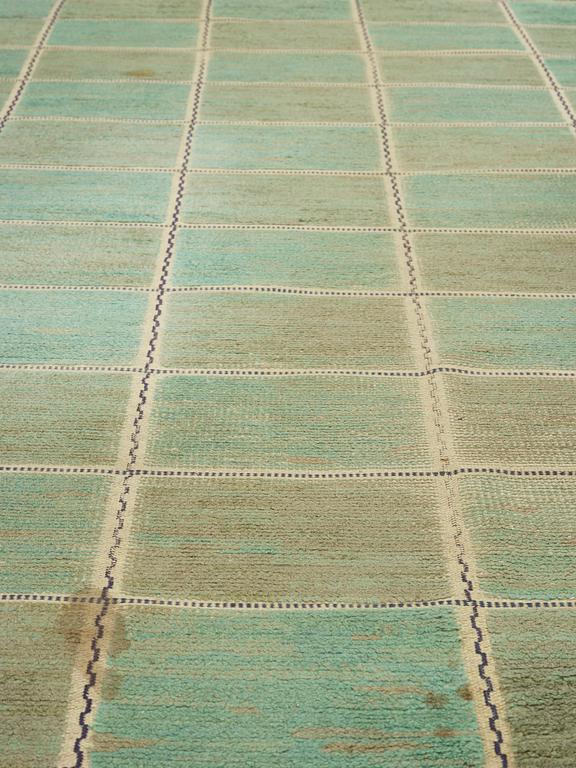 MÄRTA MÅÅS-FJETTERSTRÖM, a carpet, knotted pile in relief, "Rutig grön halvflossa", 311 x 207 cm, signed AB MMF.