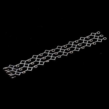 ARMSMYCKE, sterling silver, Pentti Sarpaneva, Suomen Kultaseppä, Åbo 1974. Paino 49,8 g.