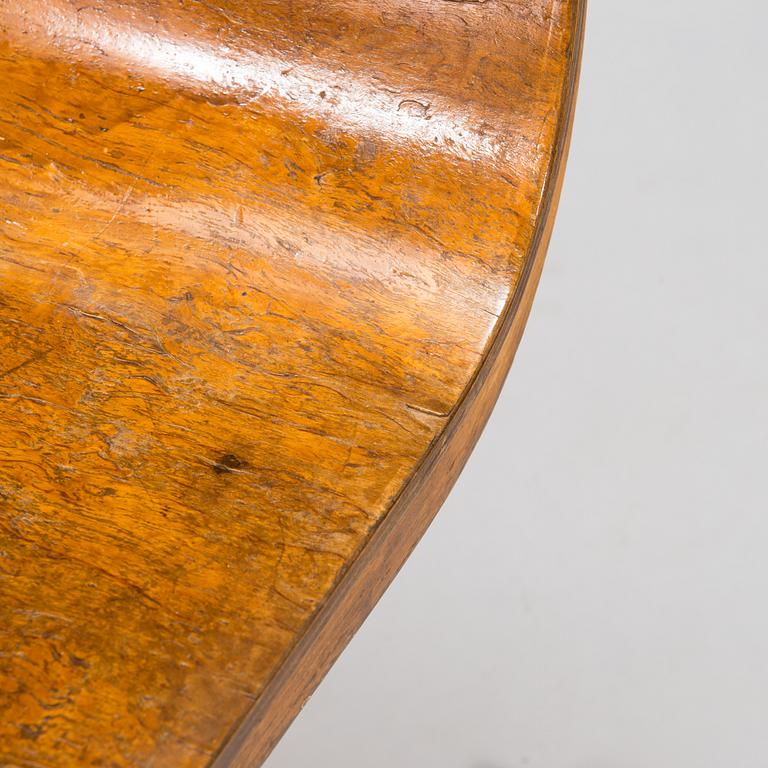 Alvar Aalto, four 1930's '22' chairs for  O.Y. Huonekalu-ja Rakennustyötehdas A.B.