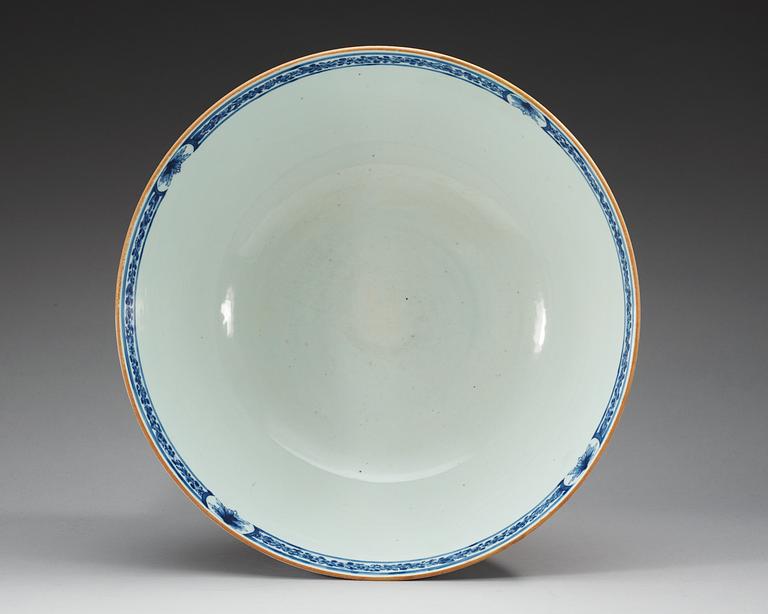 A large and rare armorial punch bowl, Qing dynasty, Qianlong (1736-95).