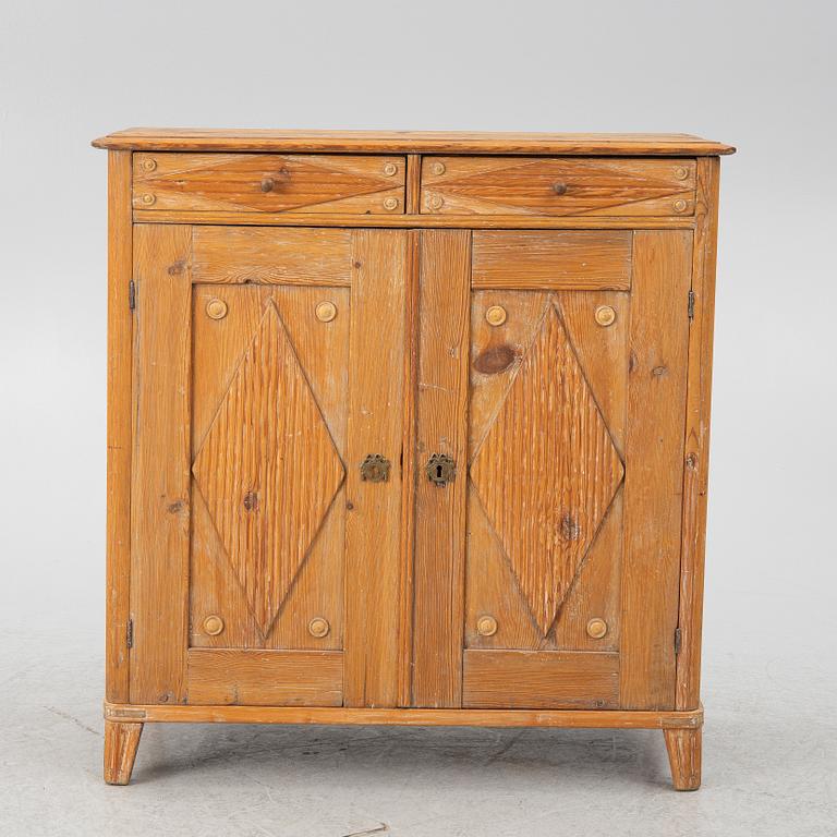 Skänk, sengustaviansk, 1800-tal.