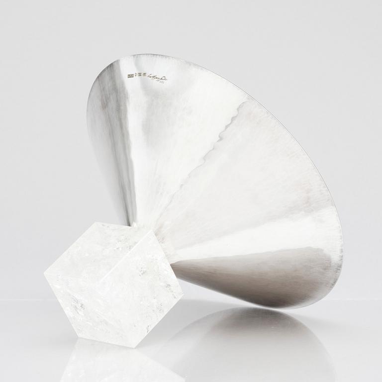 Wolfgang Gessl, skål, Ateljé Wolfgang Gessl, Stockholm 2009, sterling silver och bergkristall.