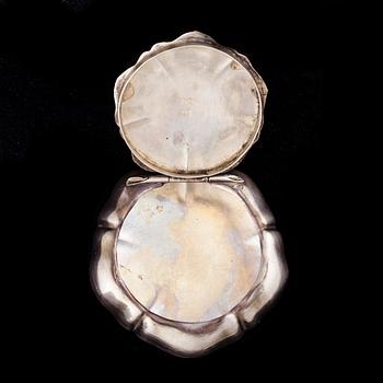 MEDALJONG, silver, turkos, små diamanter. Ryska stämplar 1900-talets början. Vikt 16 g.