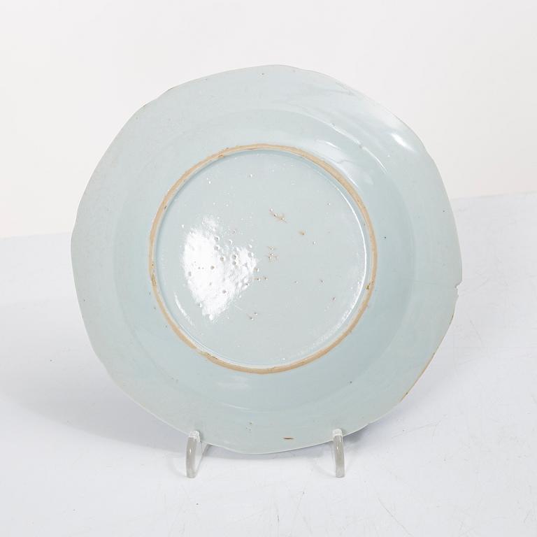 Tallrikar, 16 st, porslin, Kina, Qianlong (1736-95).