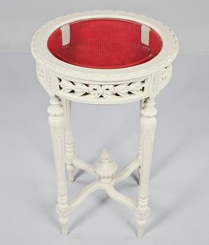 MONTERBORD, gustaviansk stil, 1900-tal.