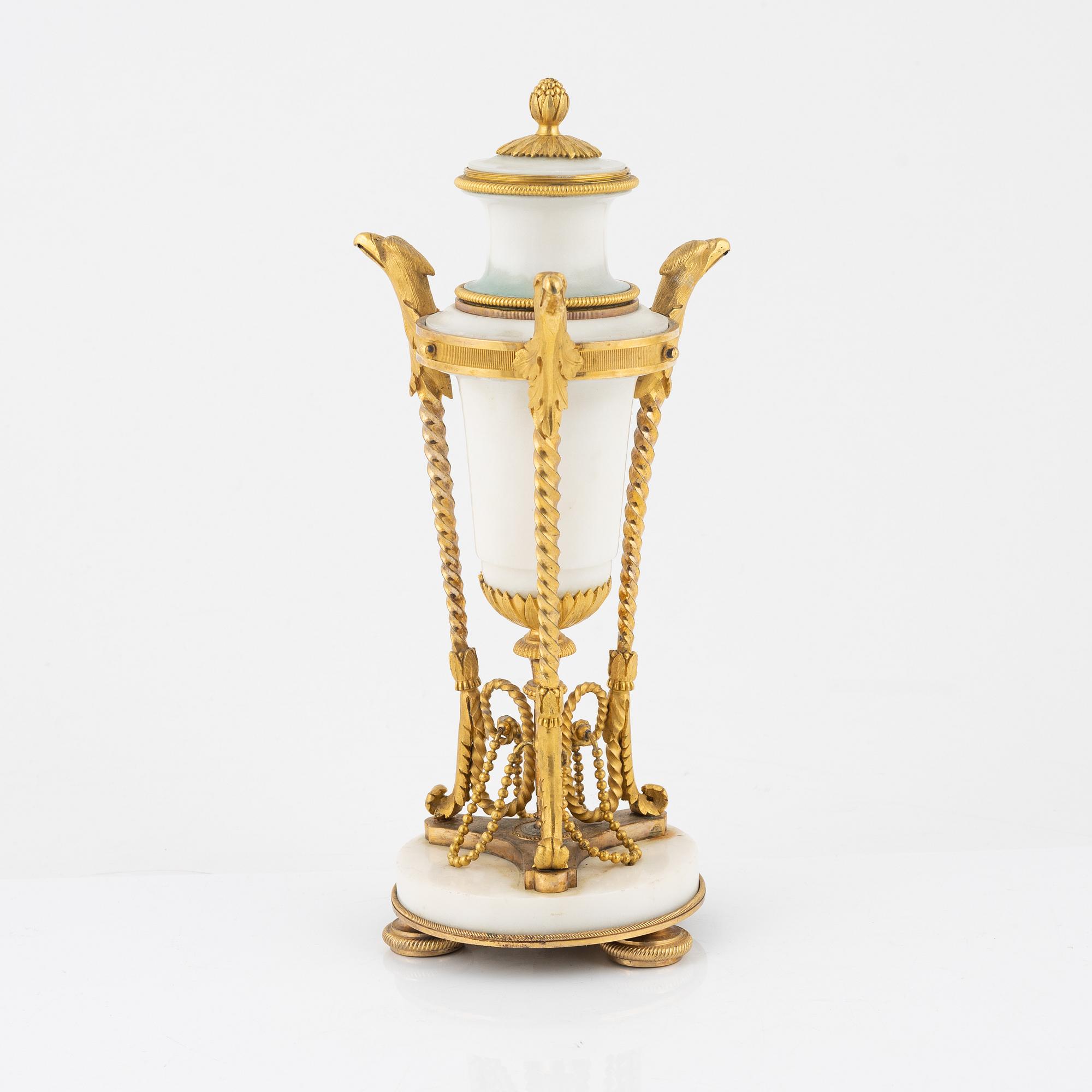 An Empire style cassolette, 19th Century.