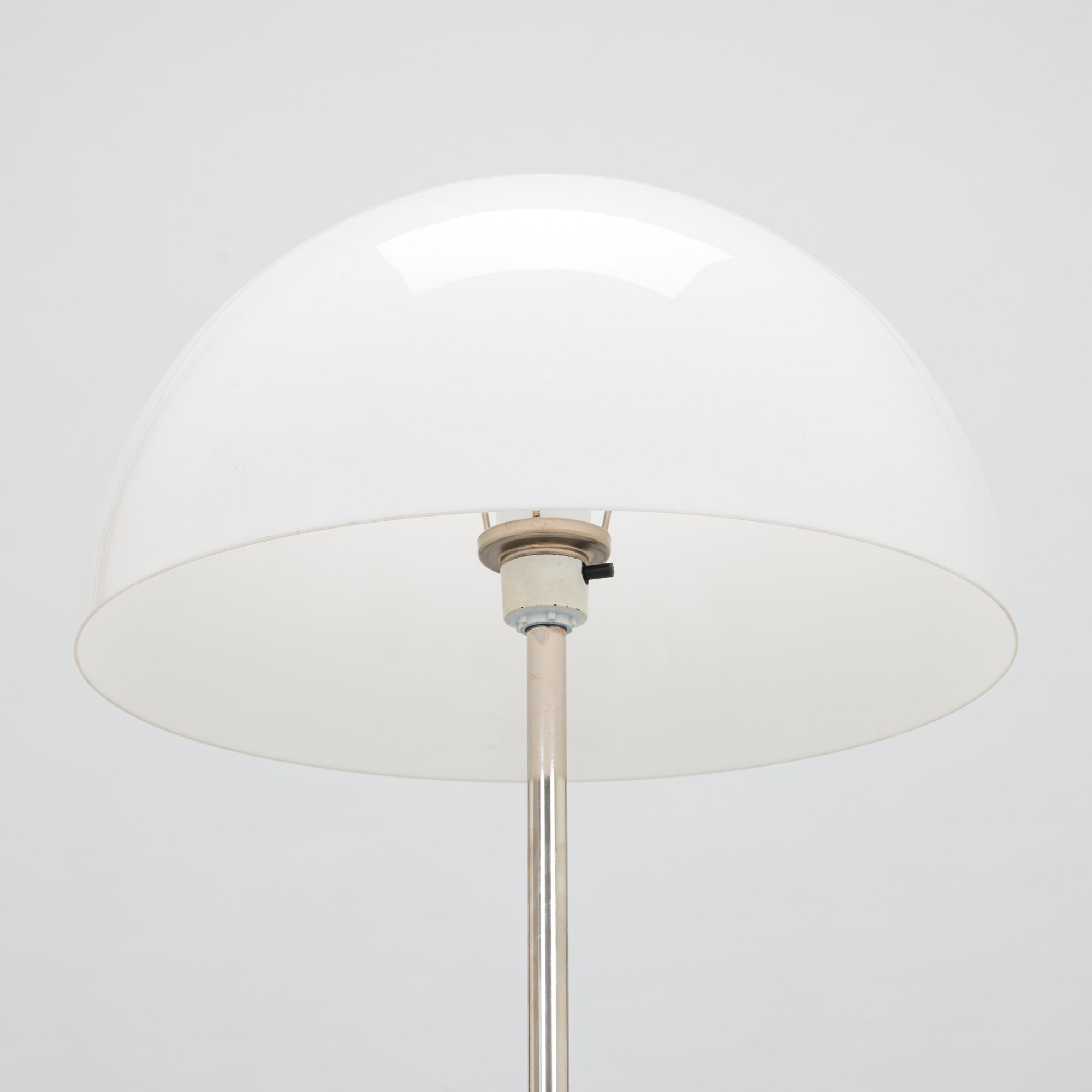Yki Nummi, golvlampa, modell 30-008, Stockmann Orno, Finland.