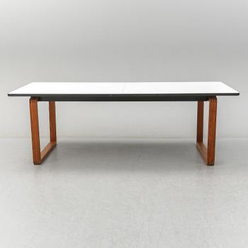 GLISMAND & RÜDIGER, matbord, "DT 20" från Bolia.