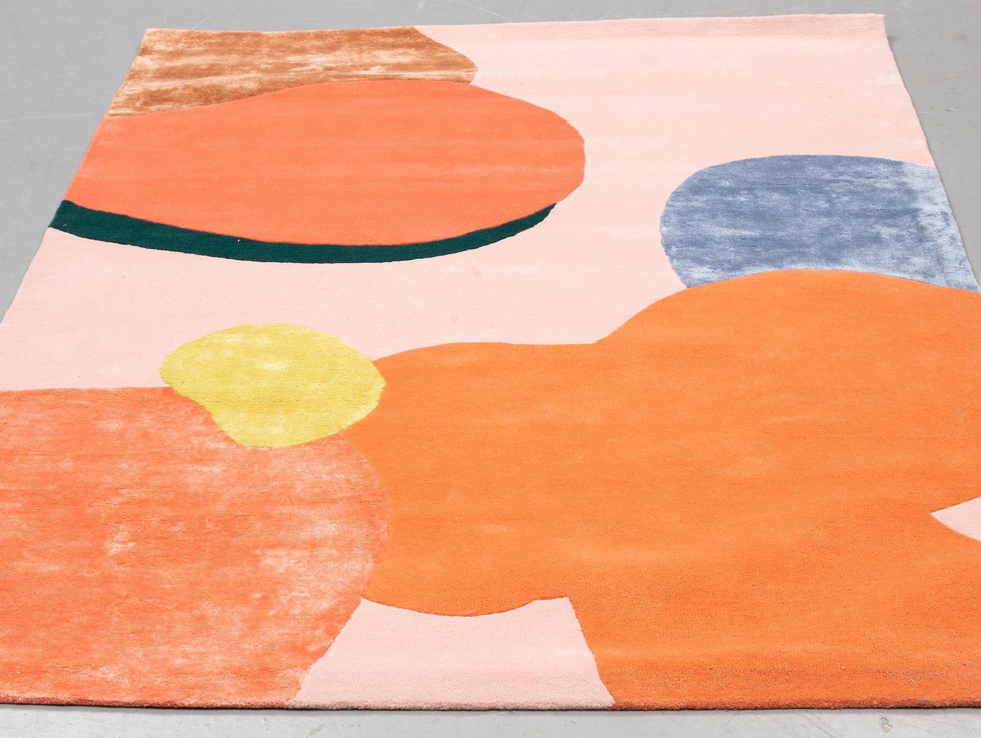 A carpet, "Flower", Layered, 270 x 180 cm.