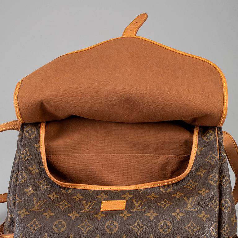 LOUIS VUITTON, 'Saumur 35'.