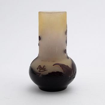 Emile Gallé, an Art Nouveau cameo glass vase, Nancy, France, early 20th Century.